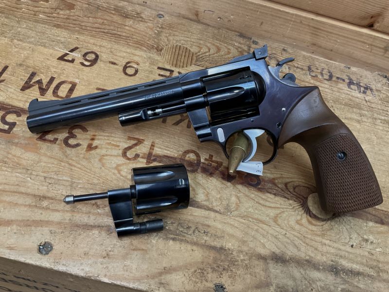 Korth Revolver Match Kal..22Magnum/ .22lr. sehr guter Zustand!!!