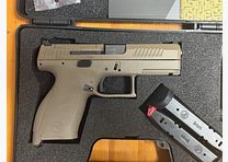CZ P10c FDE + accesorios