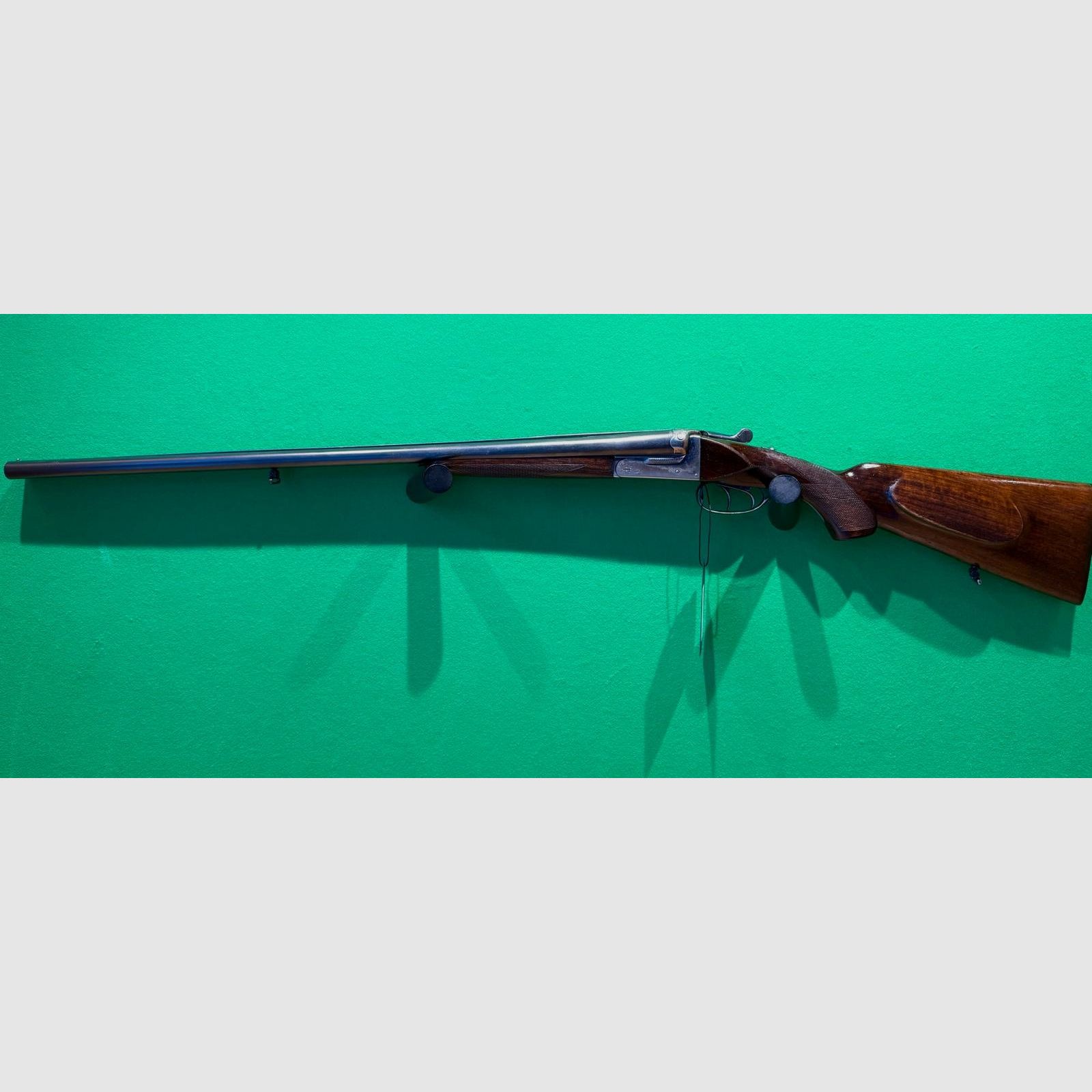 Hawk double-barrel shotgun 16/70