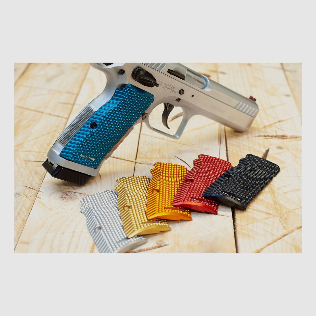 Armanov PGTGLF3D/PGTGSF3D SpidErgo Griffschalen für Tanfoglio, Farbe: Rot, Größe: Kleiner Rahmen, Bild 1 von 3