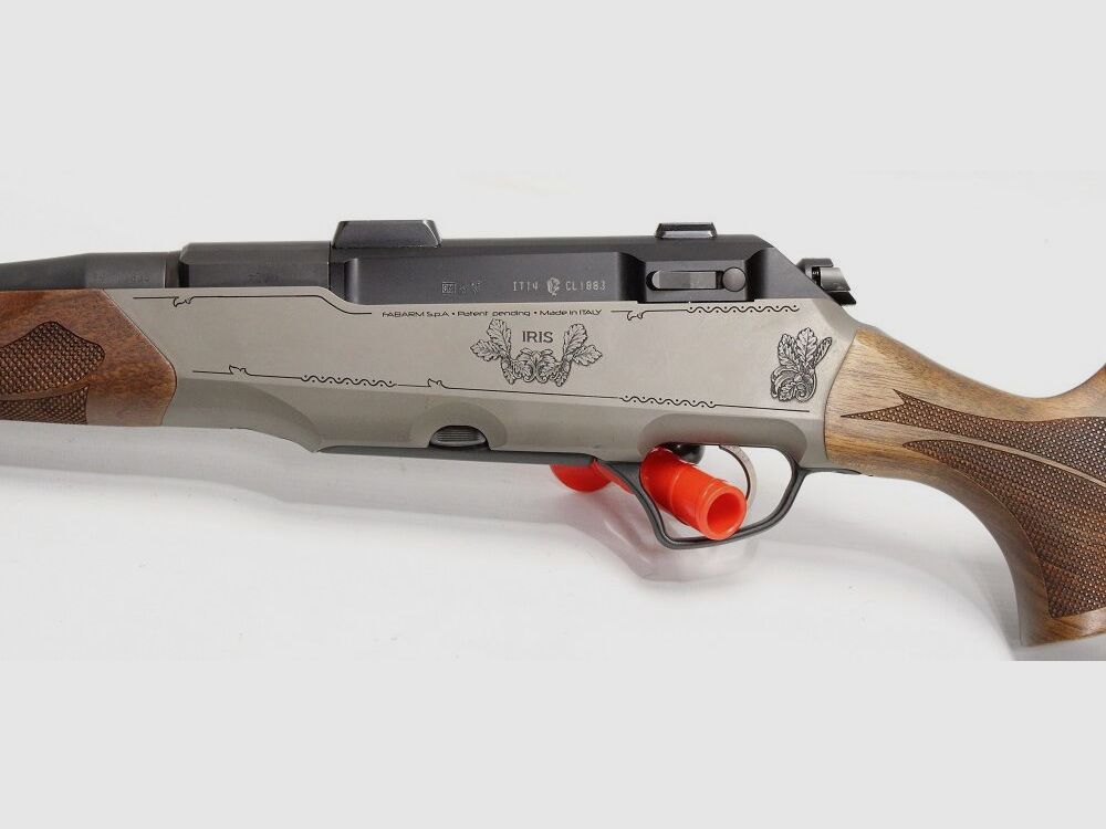 Fabarm Iris z obrotowym montażem - podstawy i gwint wylotowy