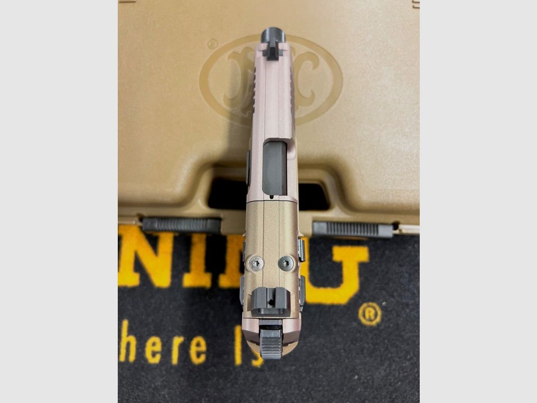 FNH USA 502 T TAN fileté 22 lr, image 3 sur 4
