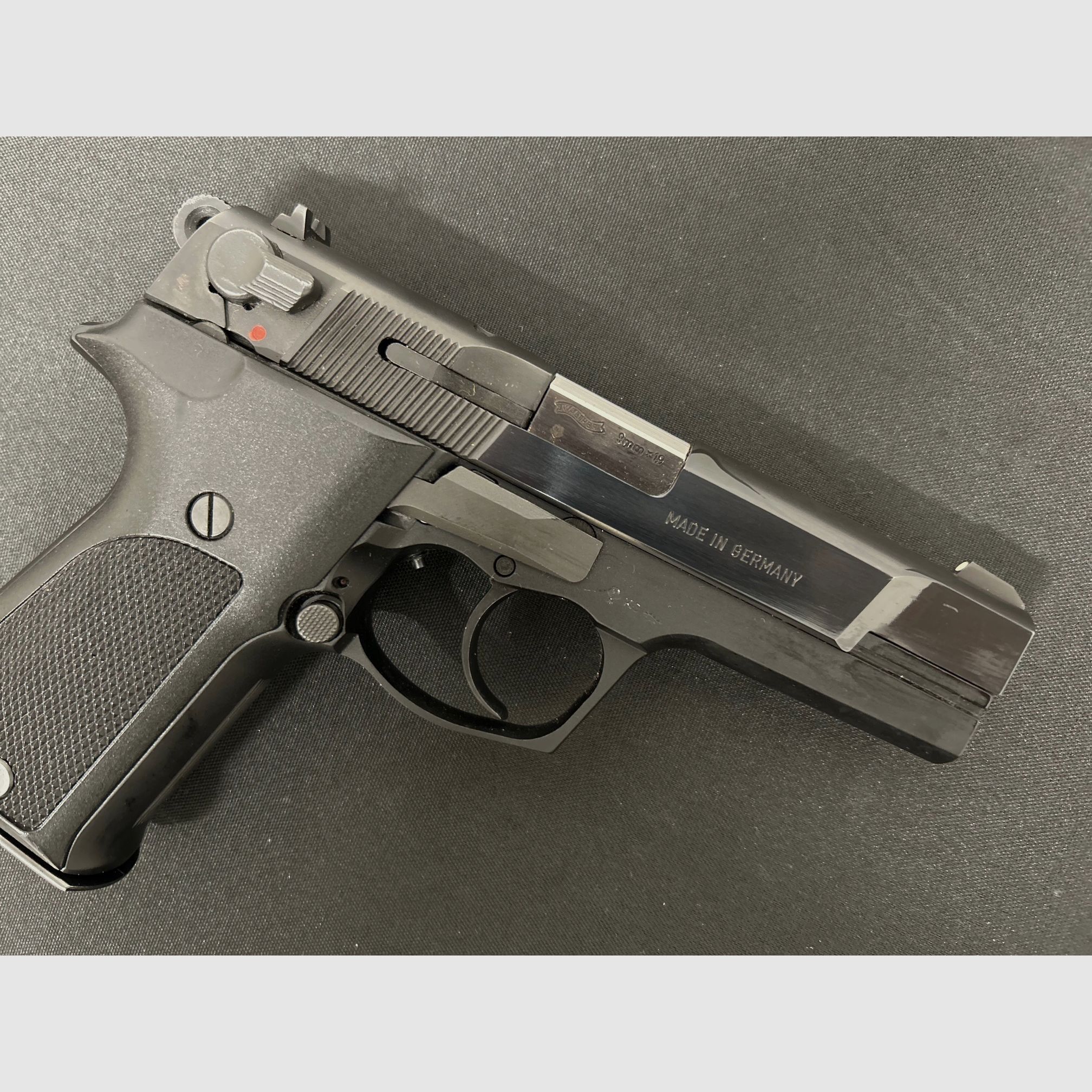 Walther P88 Compact 9x19  9mm Luger halbautomatische Pistole Sammlerstück  neuwertig