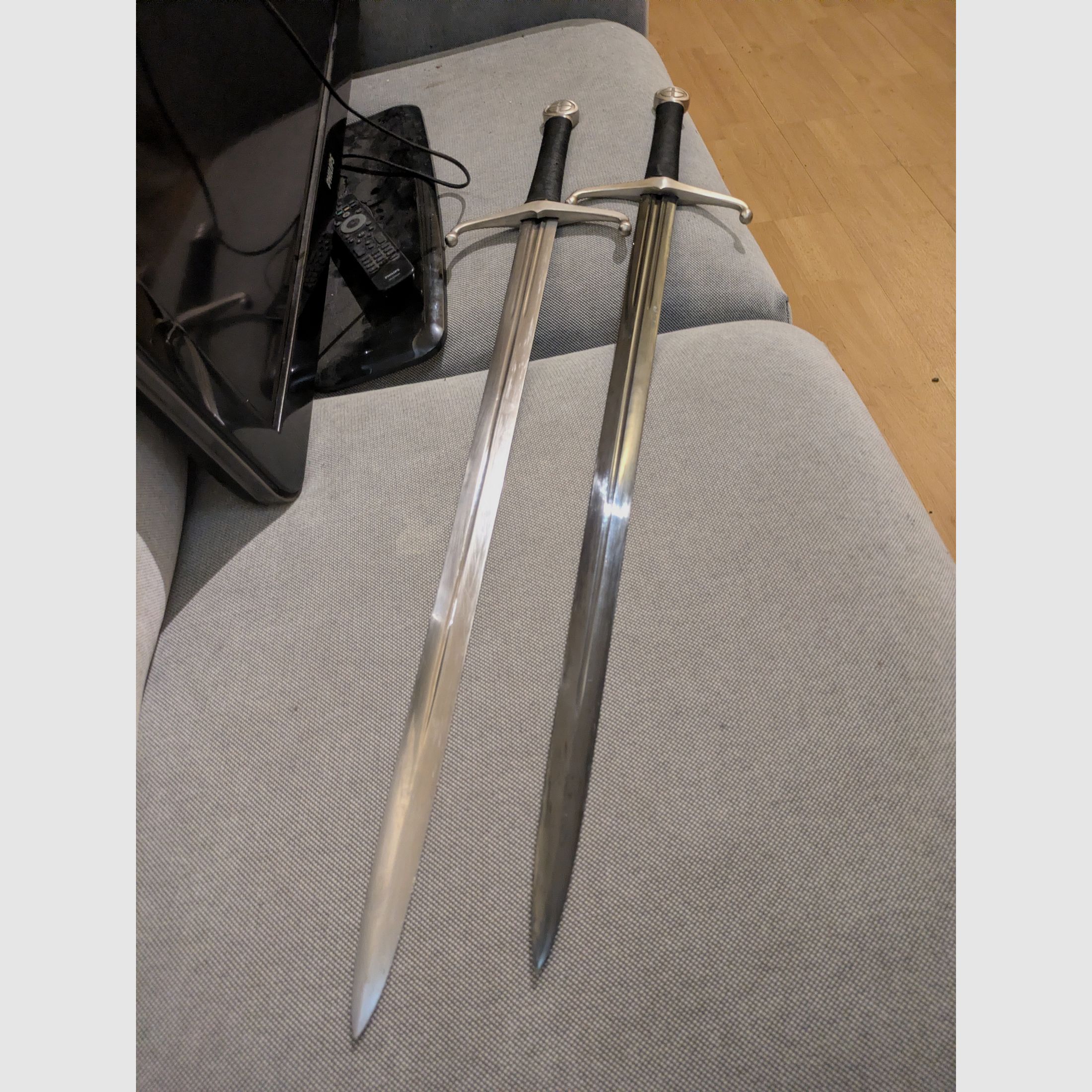 2 spade medievali da cedere