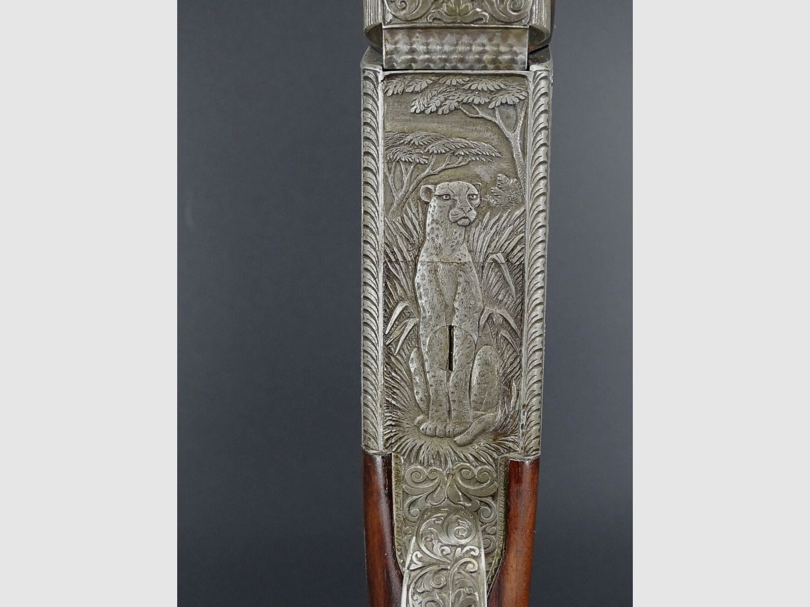 Rifle doble Mischitz grabado rinoceronte bisonte guepardo calibre 9,3x74R liquidación de colección