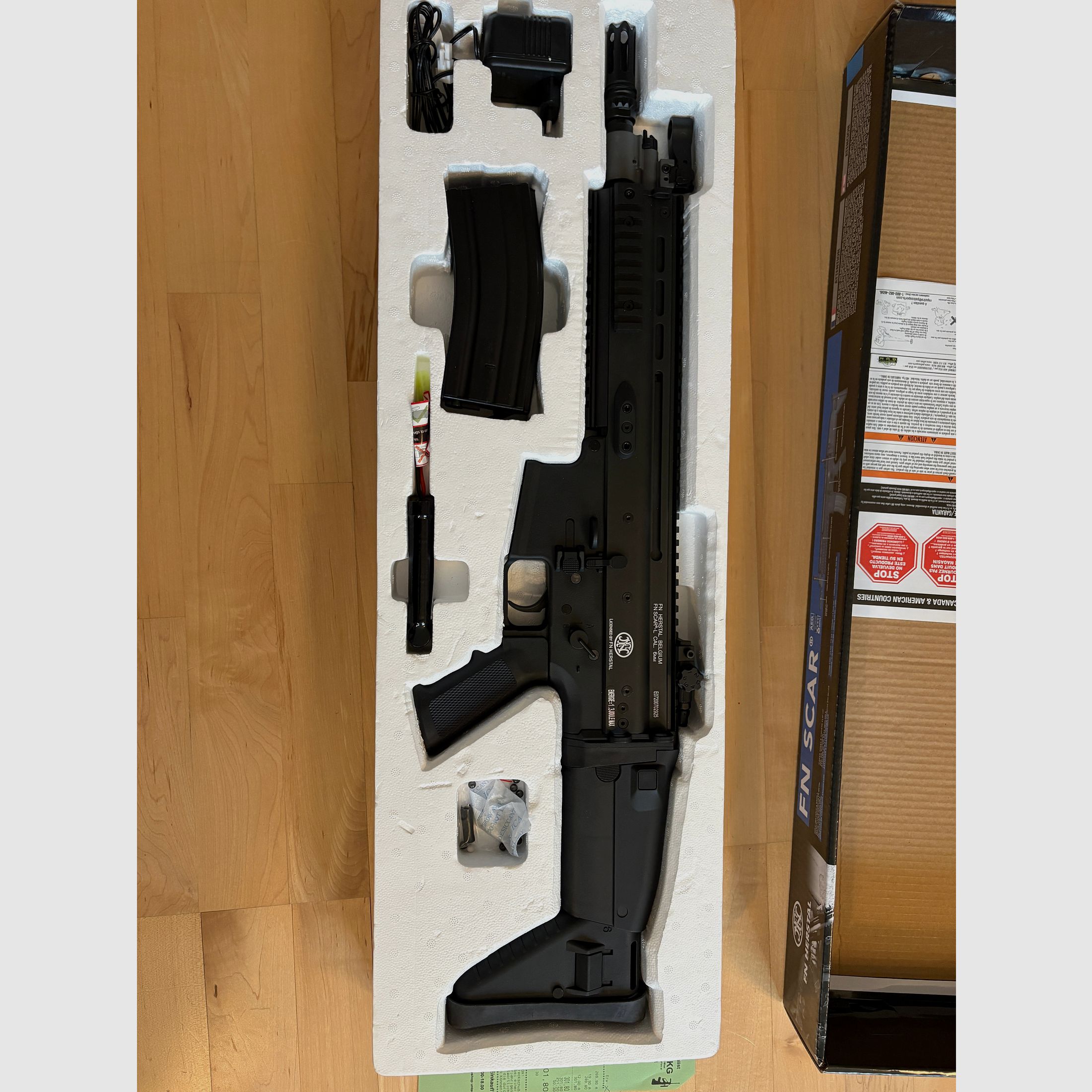 Softair Cybergun FN SCAR AEG, Cal. 6mm BB, image 3 of 4