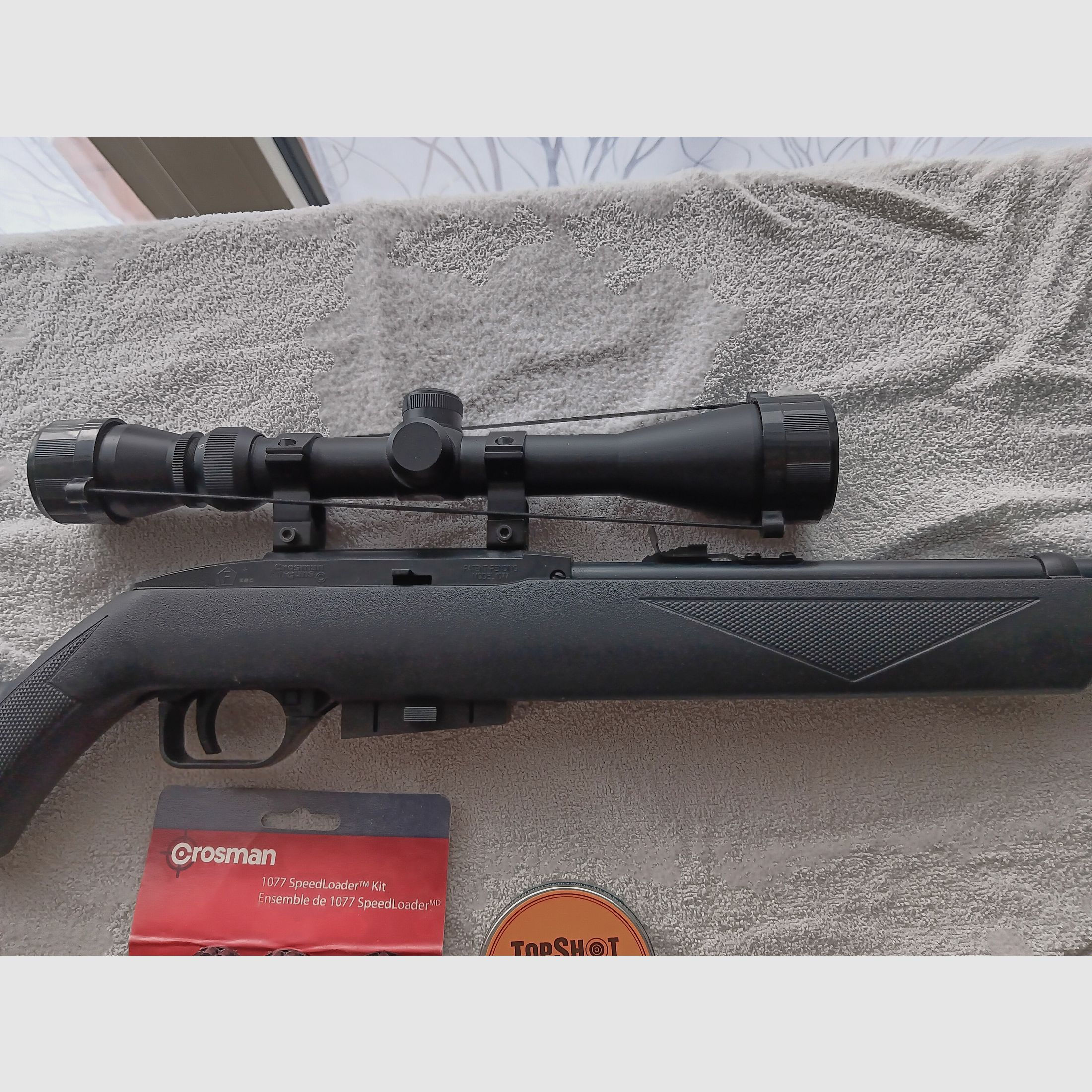 Neue Co2 Crosman 1077 mit Zielfernrohr 12 Schuss Mag.