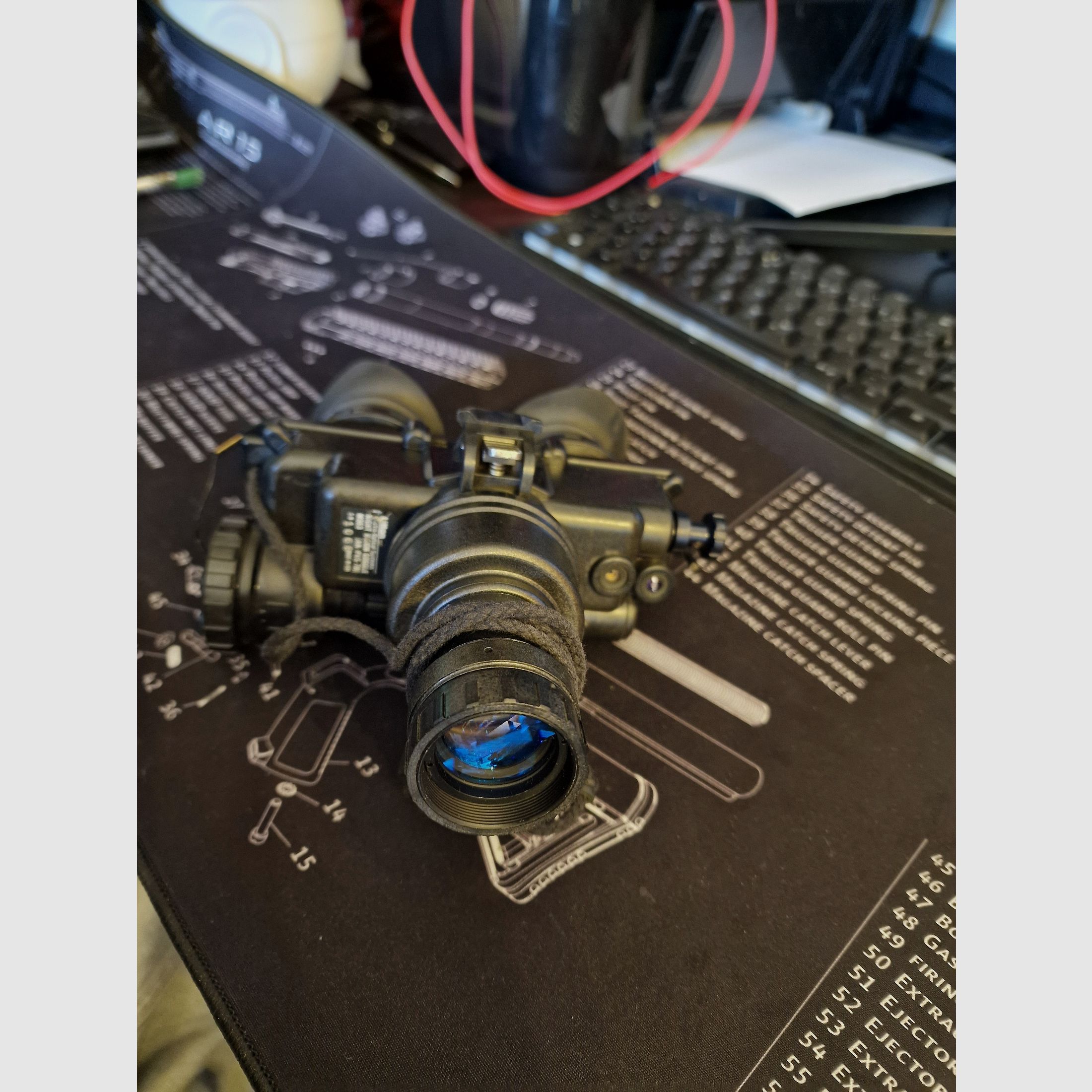 Nachtsichtgerät/Restlichtverstärker