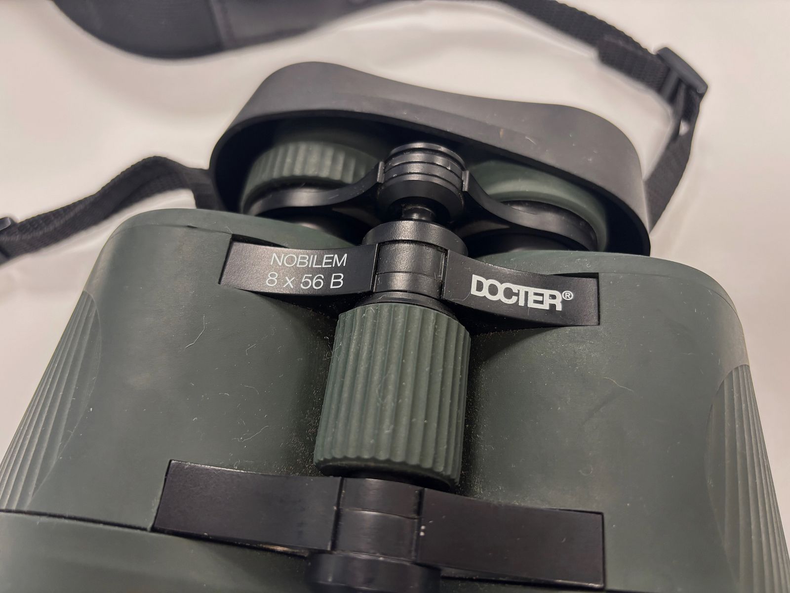 Fernglas Docter Nobilem 8x56B