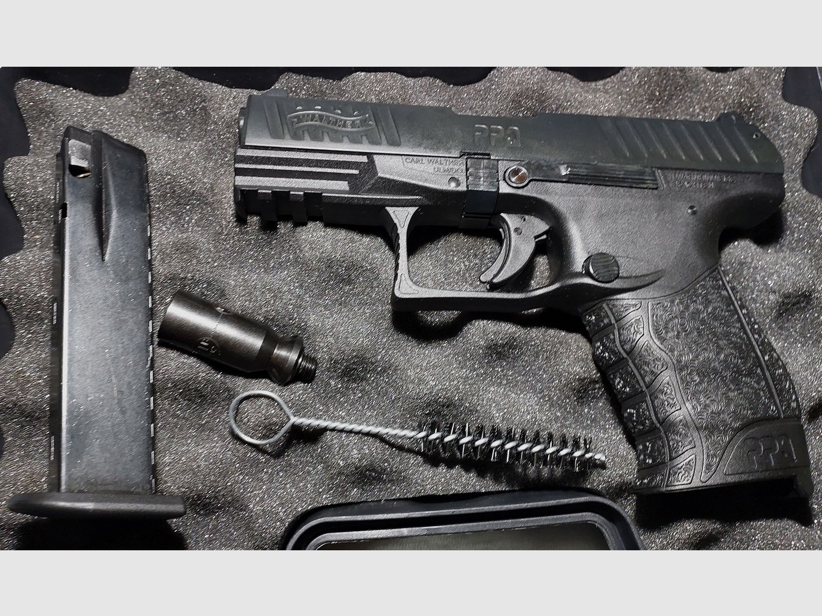 Walther PPQ M2 Pistolet alarmowy 9mm P.A.K. czarny (PTB 958)