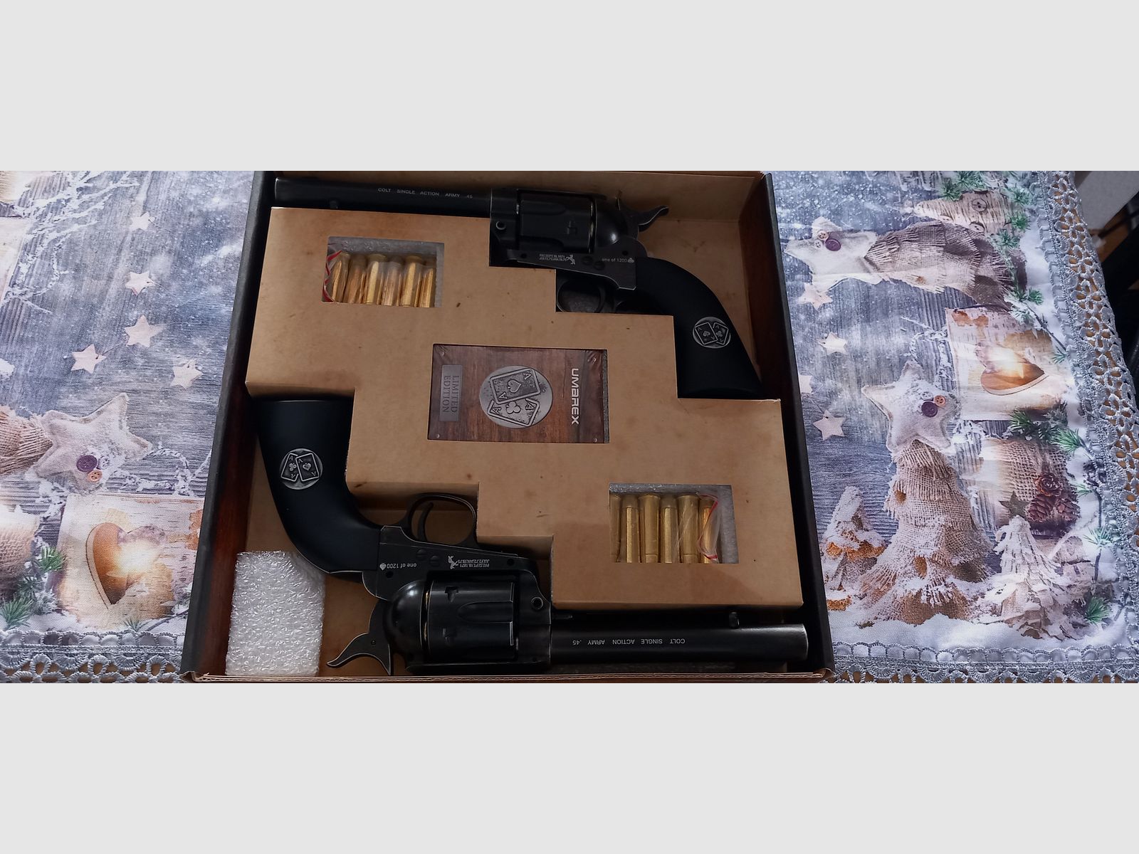 Colt Single Action  Army 4.5mm Co2 3,0 Joul Set