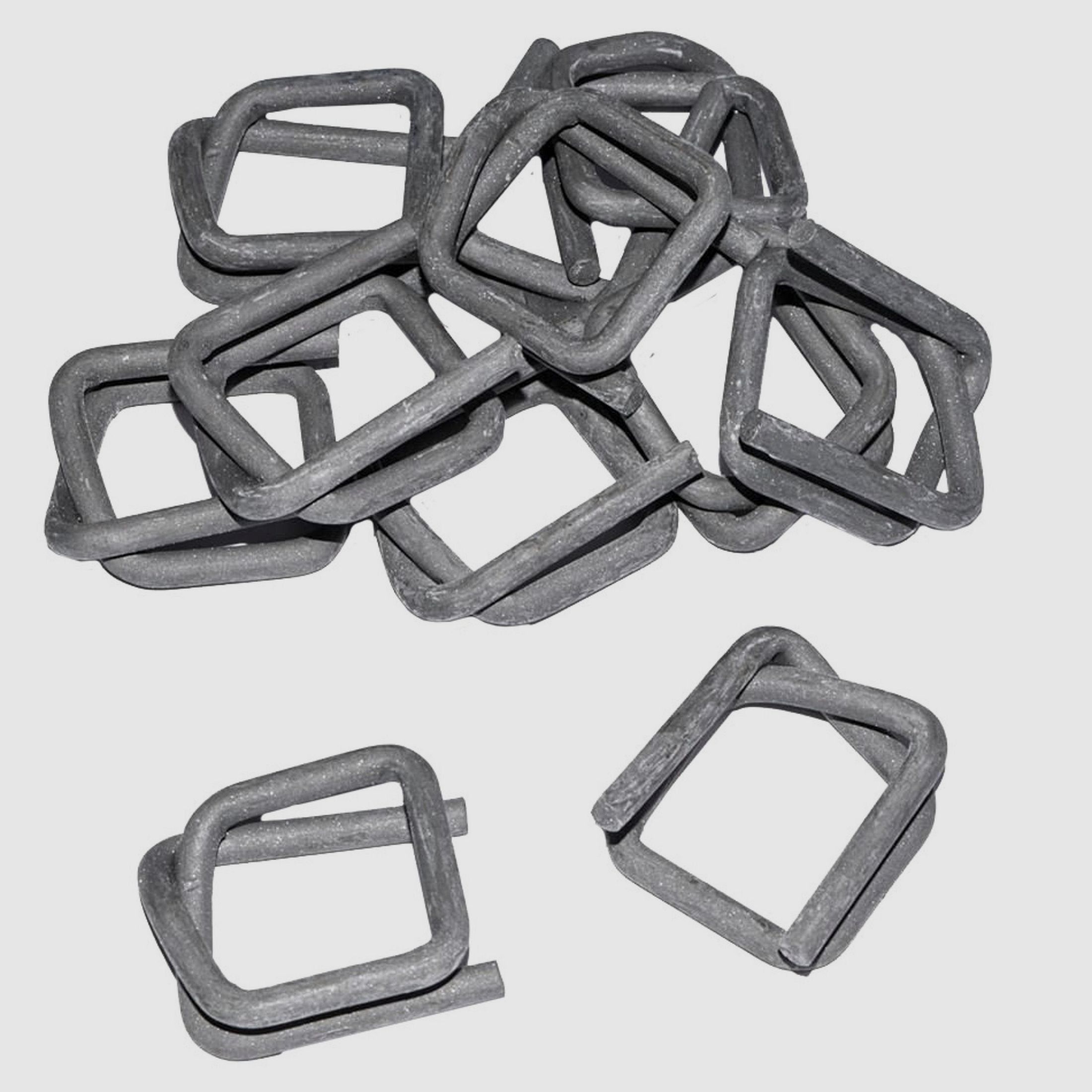 Metal clips for case-less tensioning device