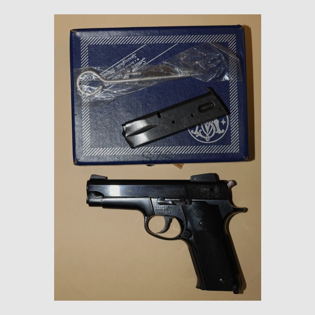 Smith & Wesson 559