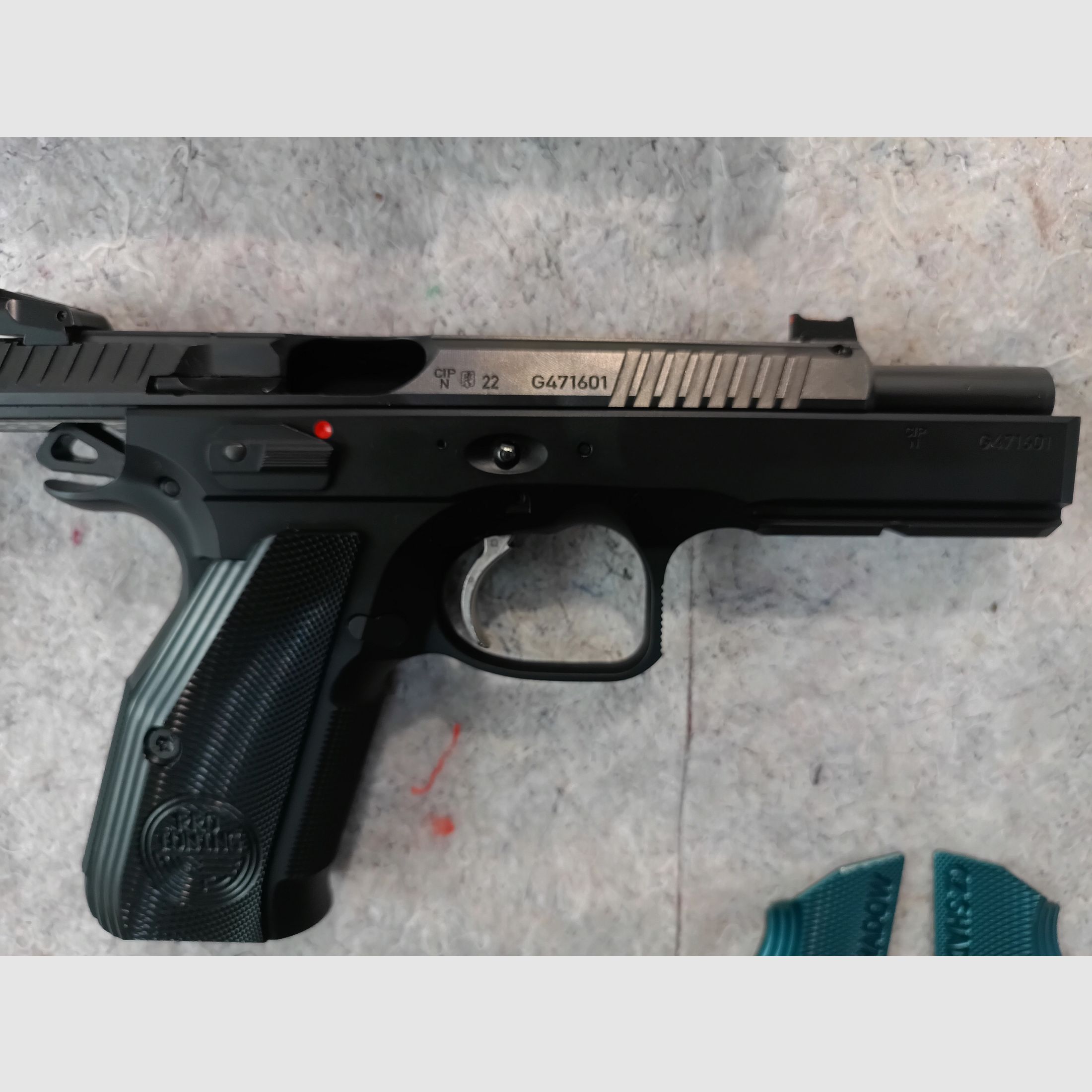 CZ75 Shadow2 aus 10/2023