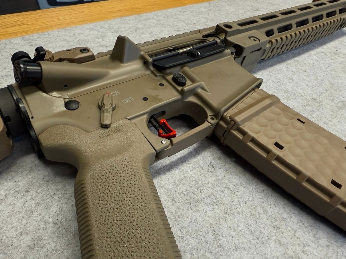 Oberland Arms OA-15 M5 Premium CERAKOTE FDE caliber .223 Remington Luger 16.75" barrel SPARTAC EDITION