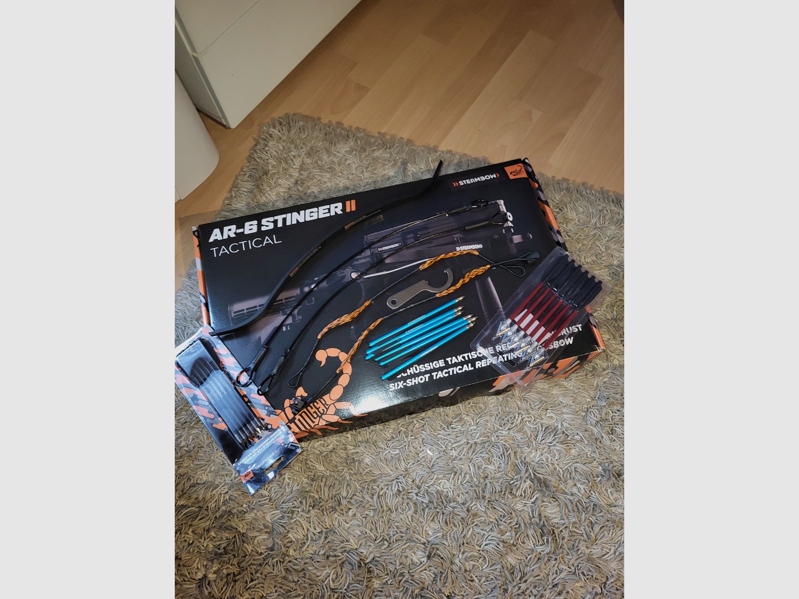 AR-6 Stinger 2 Tactical con muchos accesorios como nuevo