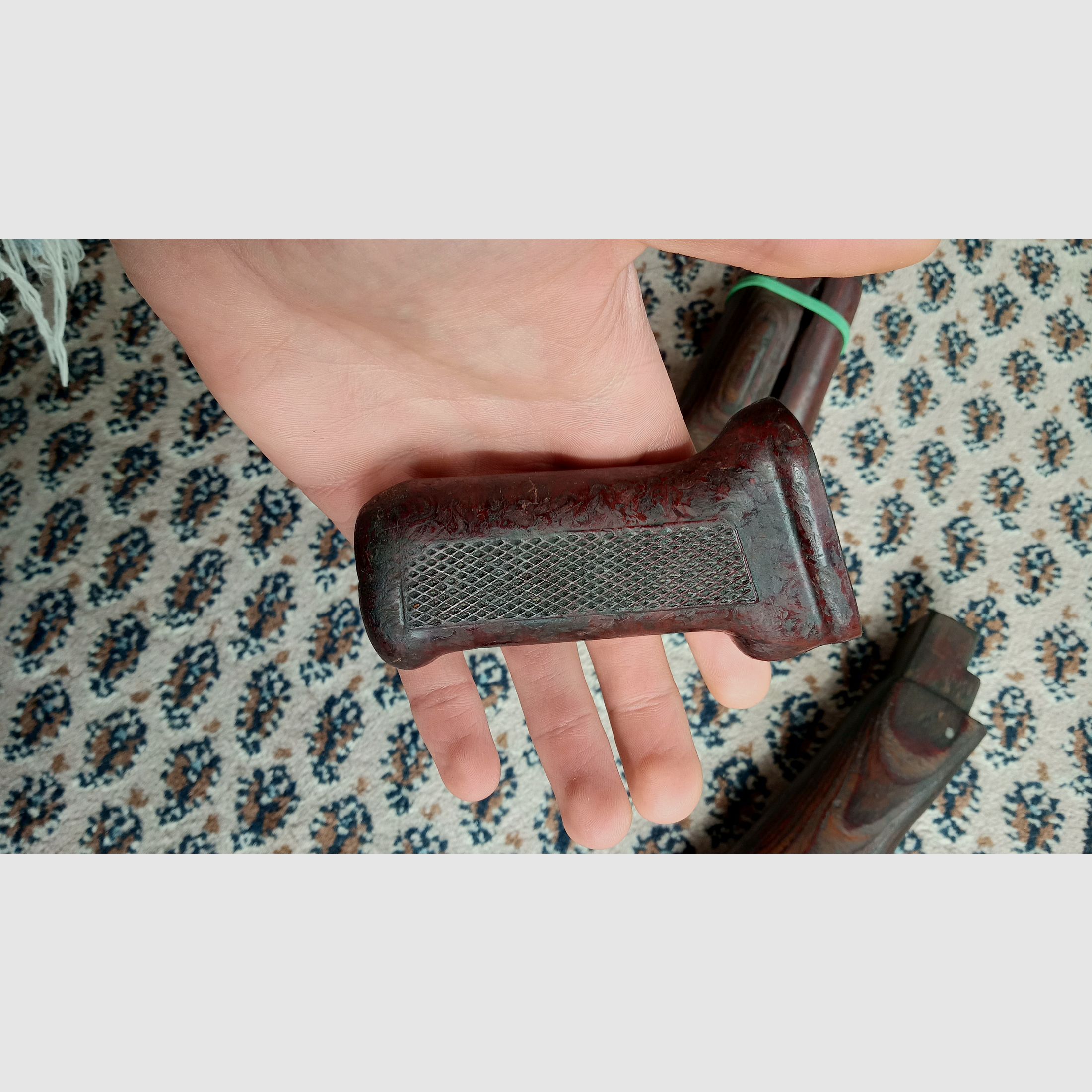 Komplettes Holz Laminat Festschaft Set inkl. Bakelit Griff, Schaft und Handschutz /  AKM und AK74