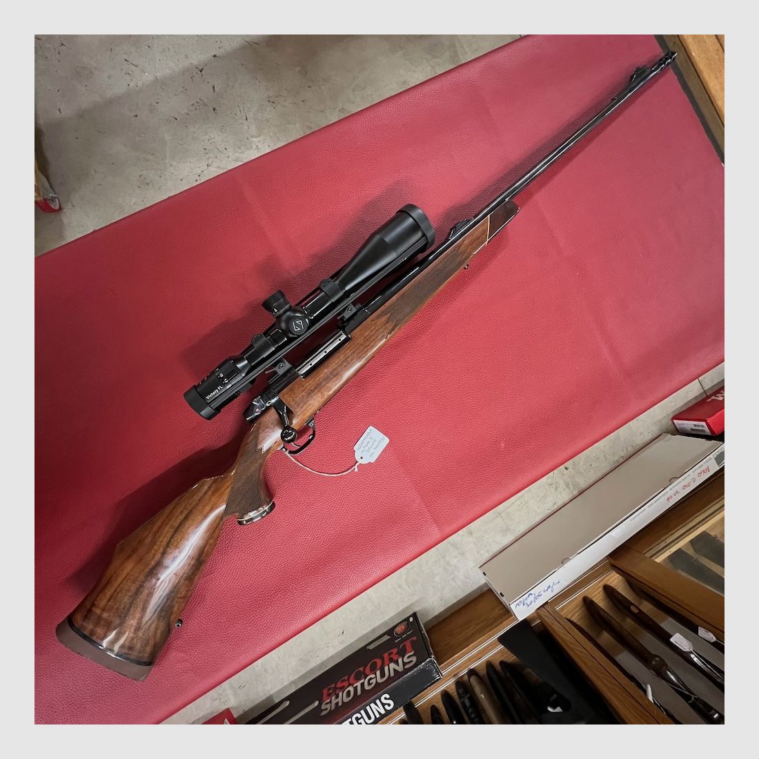 Weatherby Mark 5 Deluxe, Bild 1 von 19