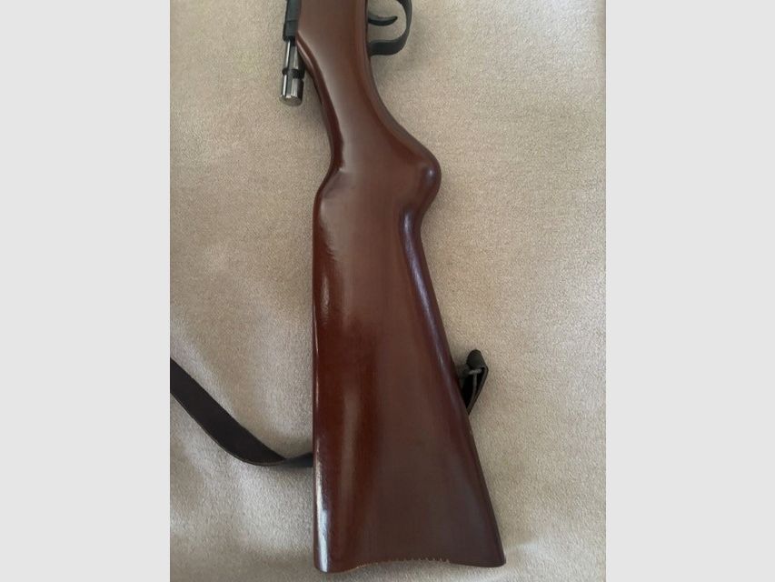 Voere rifle de repetición calibre .22 lfB de un solo disparo caza