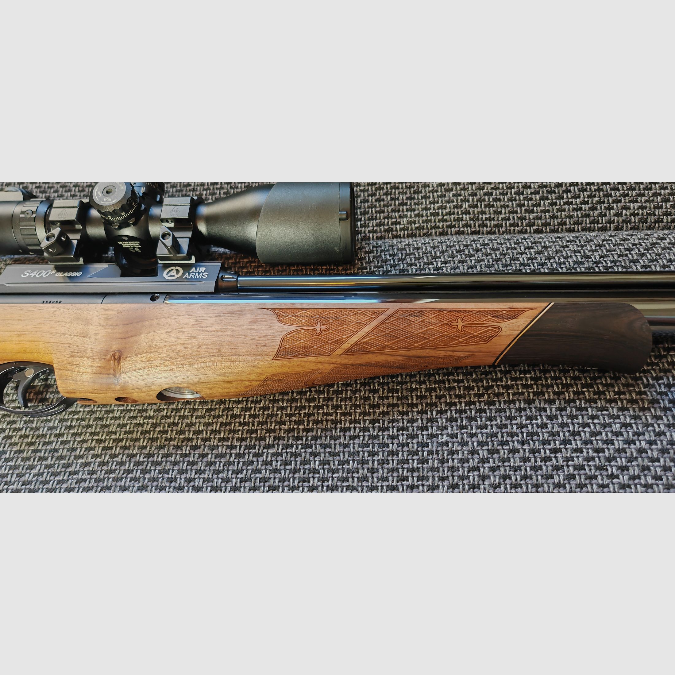 Air Arms S400 Walnuss 4,5mm, rechts, wie Neu