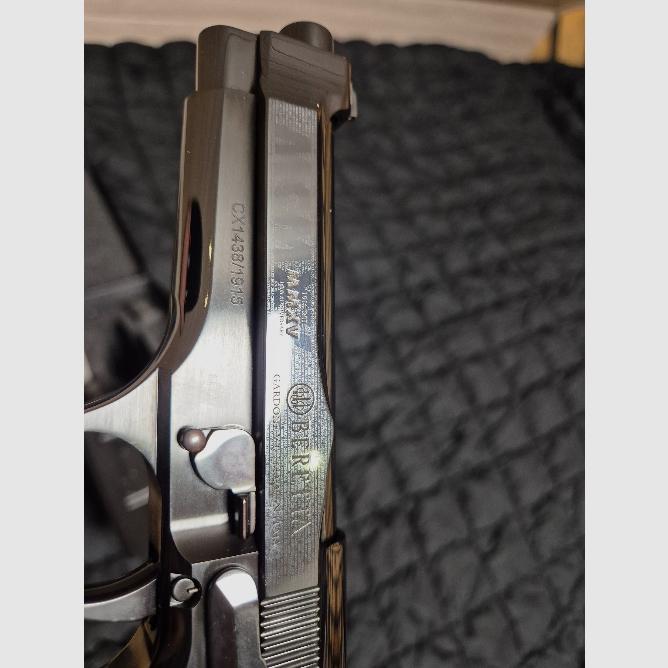 Beretta 92 FS Centennial – Édition spéciale 100 ans - 9 mm Luger, image 6 sur 8