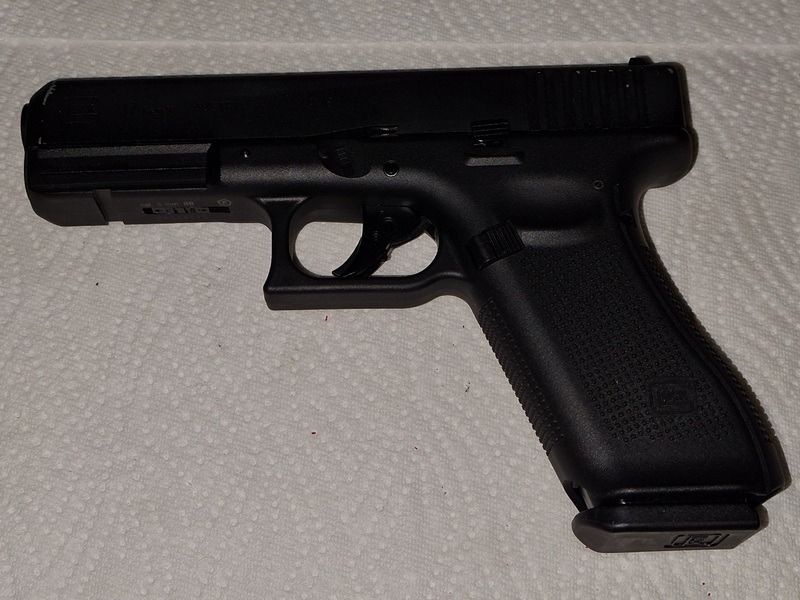 Airsoft Glock 17 Gen5 GBB CO2 im Kaliber 6mm BB