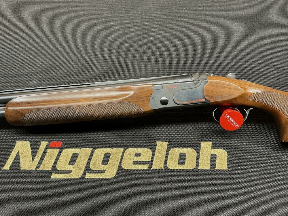 Beretta Beretta Over-and-Under Shotgun 12/70, image 6 of 9