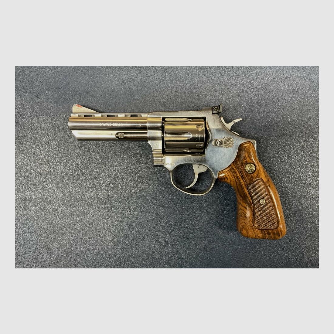 Taurus Taunus 689 .357Mag