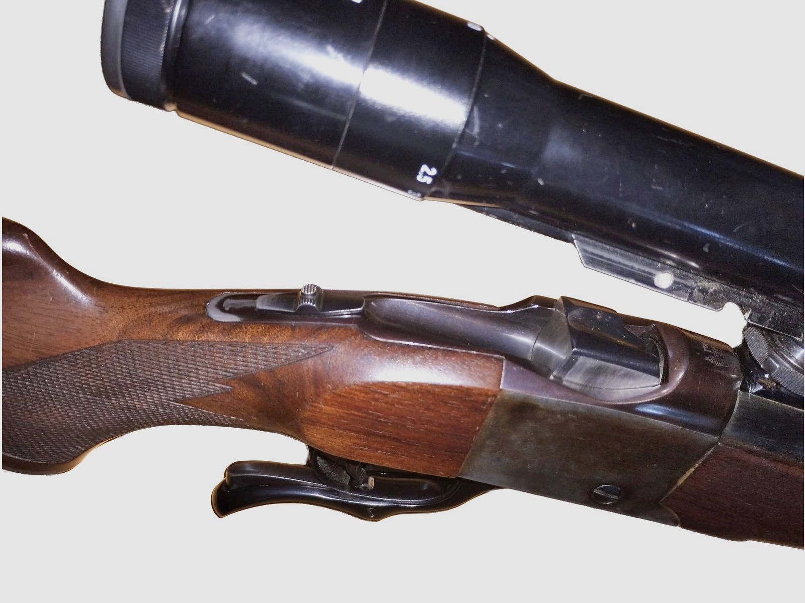 Ruger No1 Kaliber 300WM z Zeiss Diavari Z, 2,5-10x52 Abs. 4, zdjęcie 3 z 5