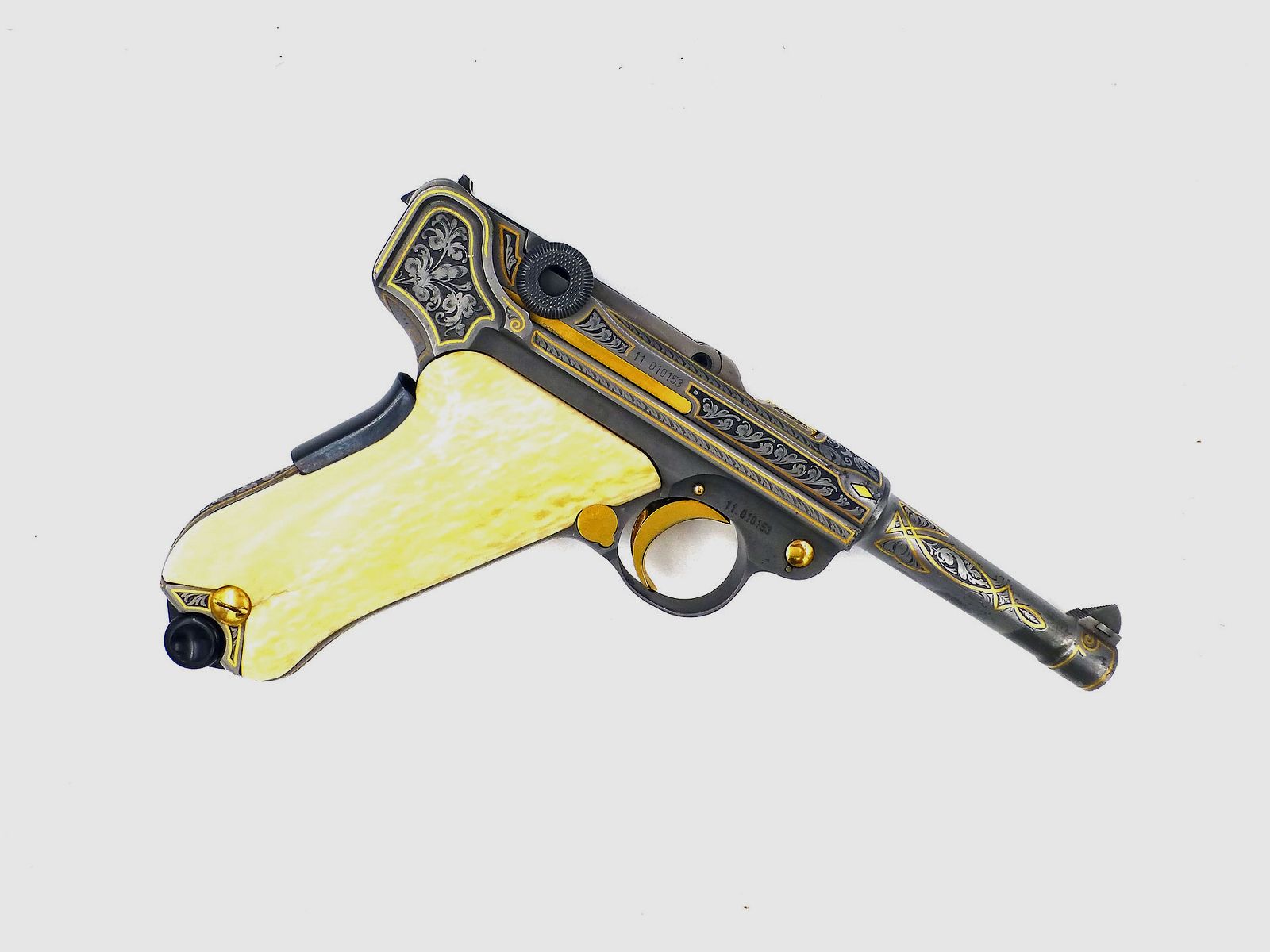 Pistolet MAUSER Parabelum “Ivory” cal. 9Para, image 1 sur 5