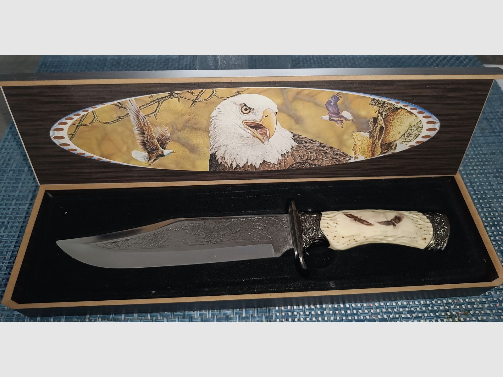 Bowie, hunting, display knives