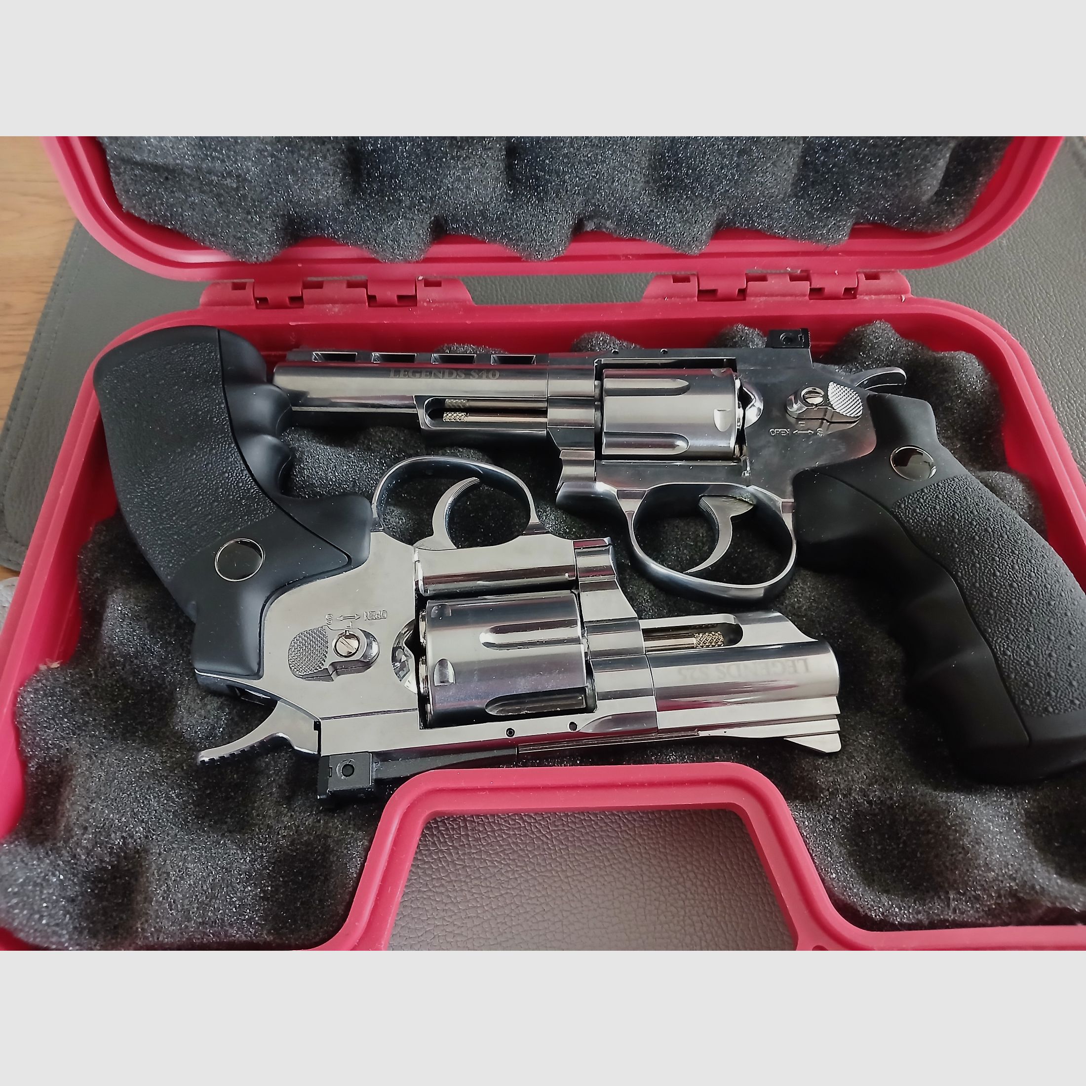 CO2 Pistolen Legends S40 und S25