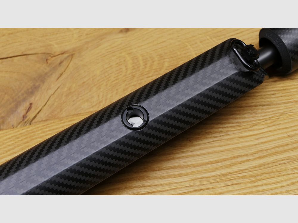 Blaser R8 with FBT carbon stock / .308 Win. / 47cm barrel length / M15x1 / FBT INCA 44Ti silencer / TOP