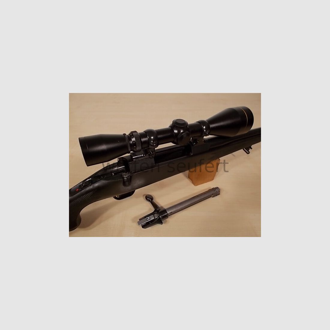 Browning A-Bolt mit Zfr Leupold 3-9x50 A8