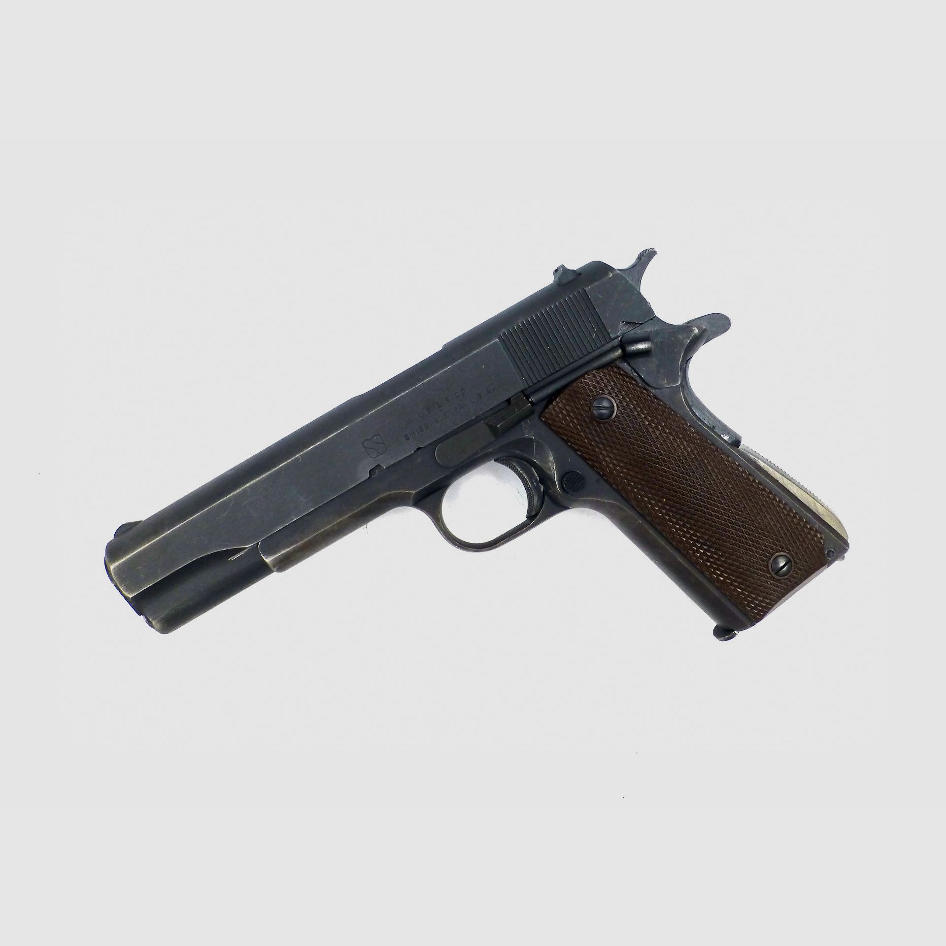 Pistolet US&S 1911A1 (US ARMY) 06.1943, image 1 sur 4