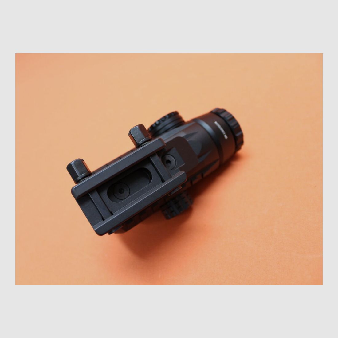 MAK. MAK MAKstorm scope 4x30i HD Gen1 (254003001) Circle-Dot illuminated reticle with reticle plate