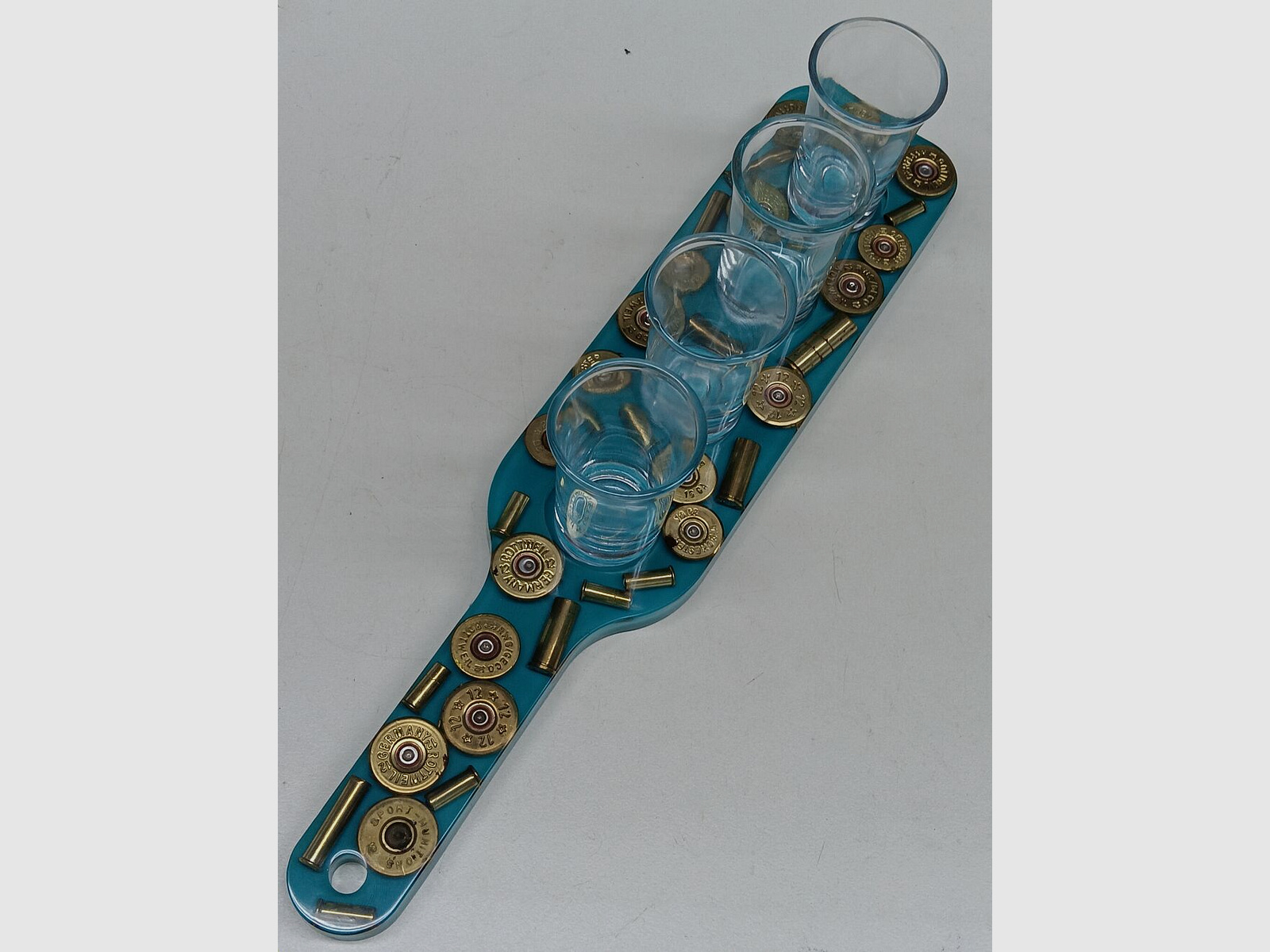 Tabla de servicio de schnaps club de tiradores