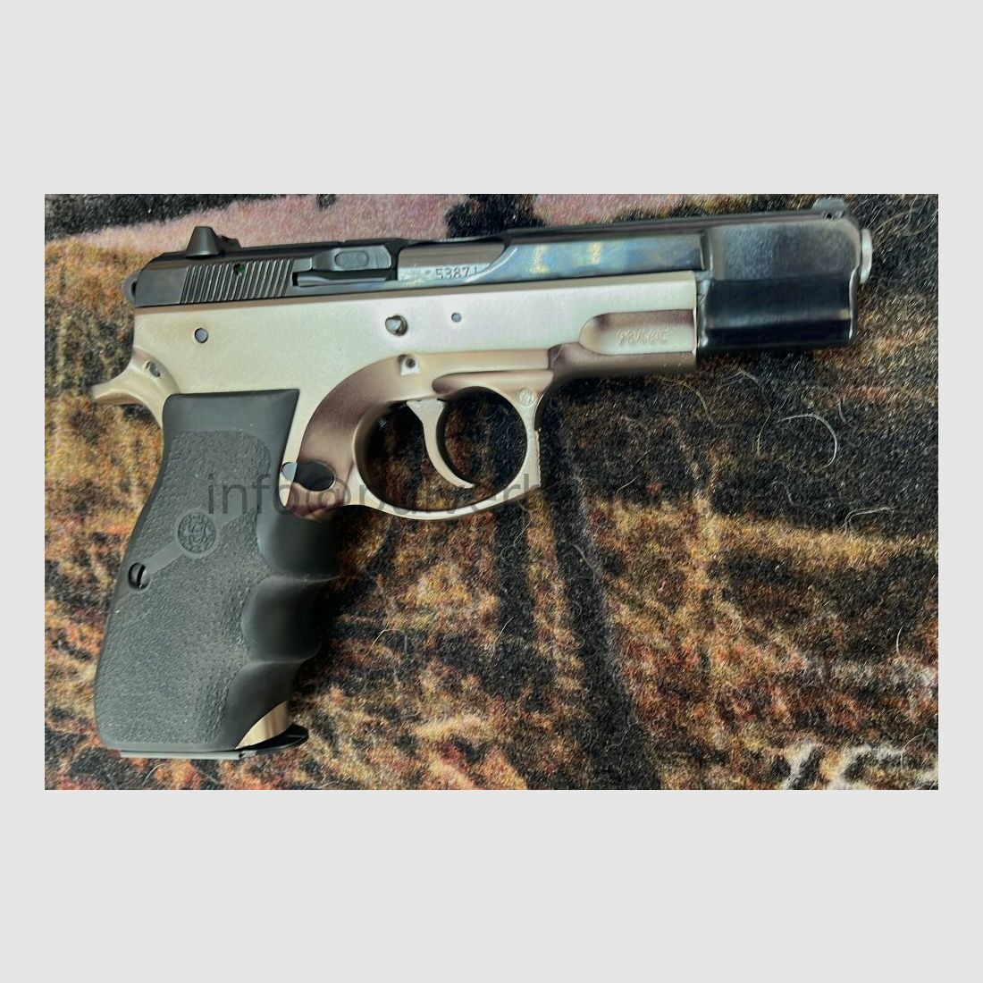 CZ75B BiColor Neuwertig 9mmLuger Bicolor & HOGUE Griff