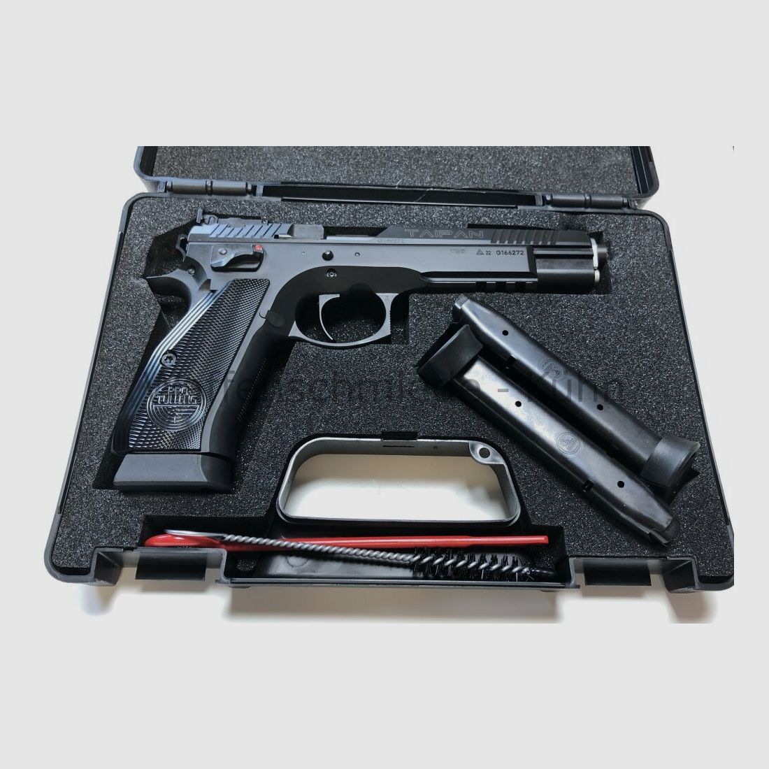 CZ*** CZ 75 Taipan, image 6 sur 6
