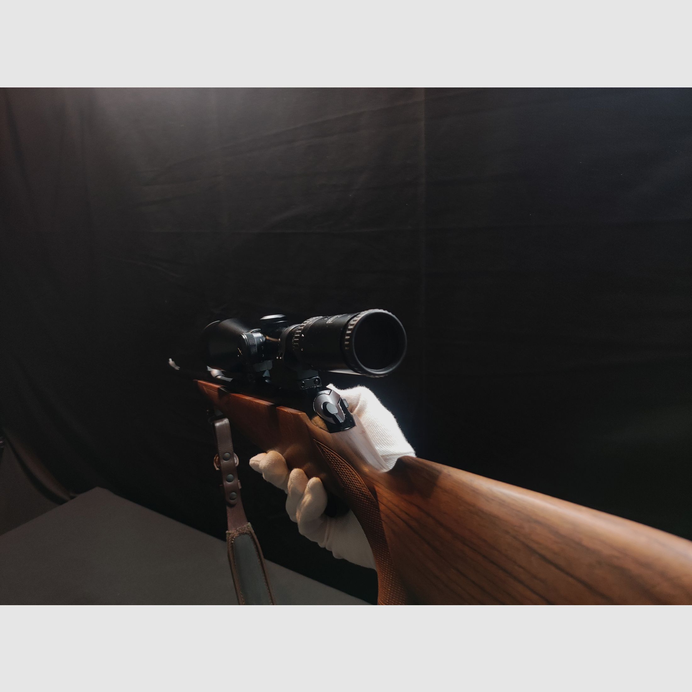 Mauser M94 repeating rifle - .30-06 - Schmidt & Bender 2.5–10x56 - Like new - incl. 183 rounds of ammunition