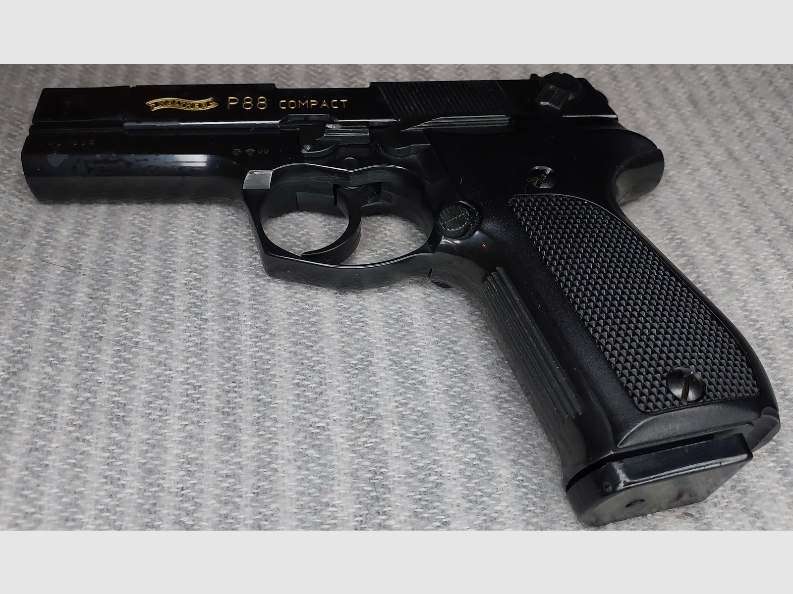 Walther P88-9 (P 88 Compact) Schreckschuss Pistole 9mm P.A.K. schwarz (PTB 764)