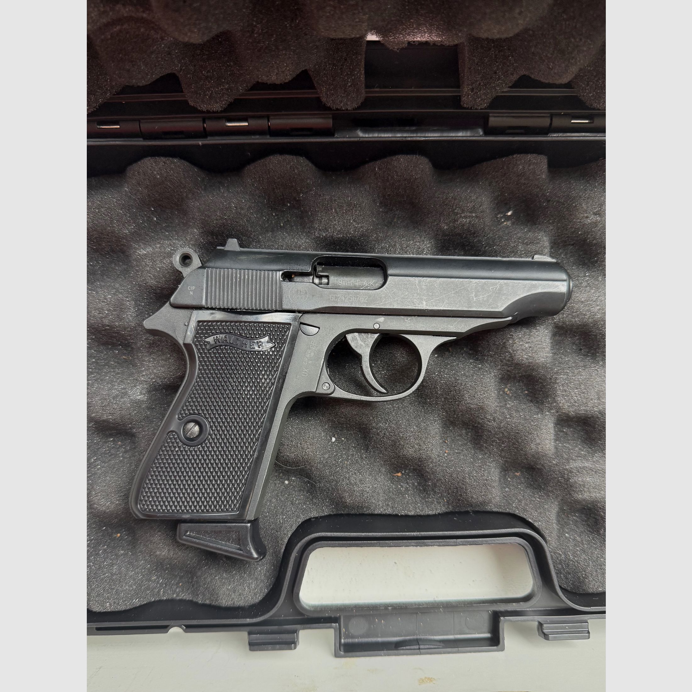 Walther PPK 9mm Schreckschuss