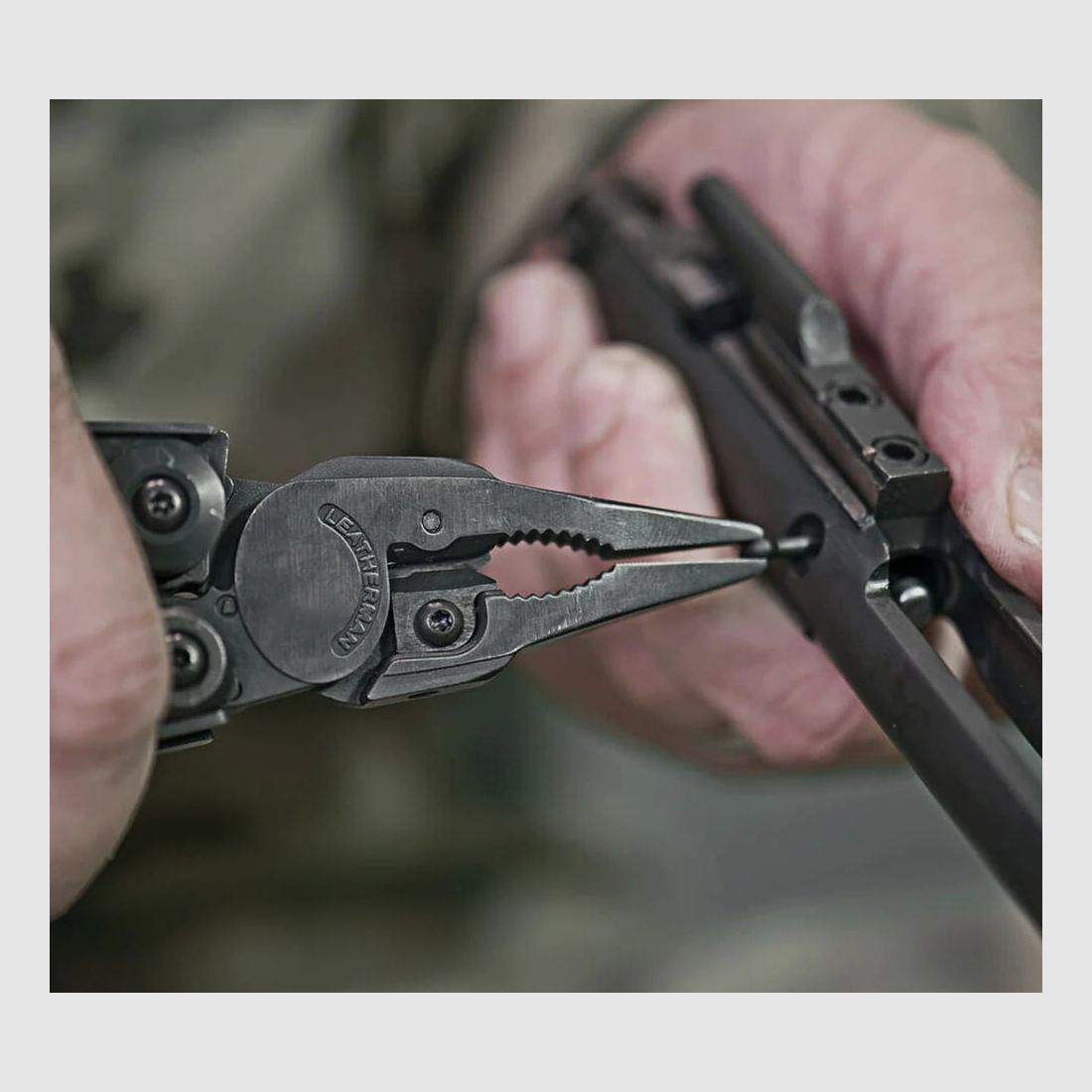 Multitool Leatherman Mut Molle - Black (833093), afbeelding 9 van 13