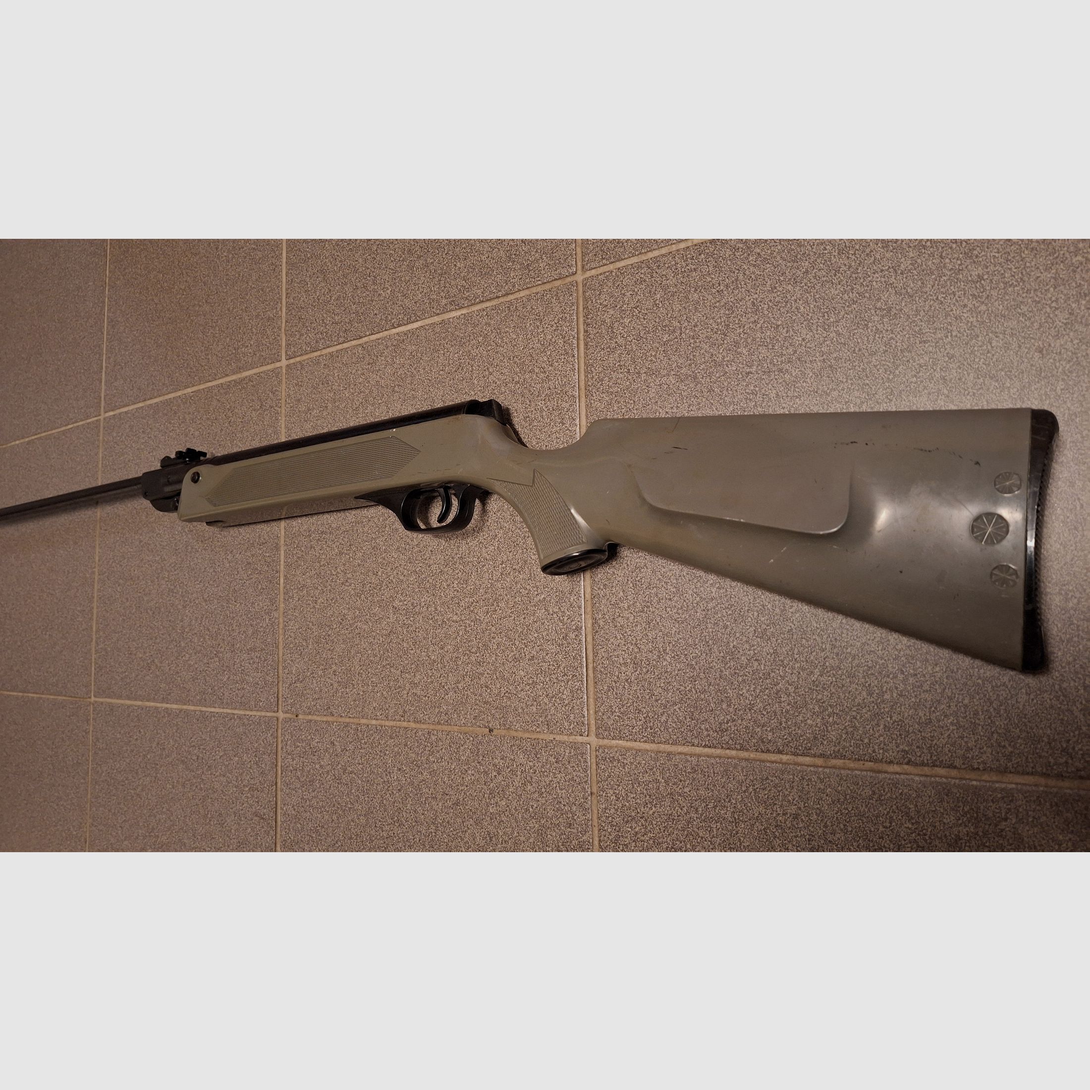 Rifle de aire Modelo 304 Haenel Suhl Original DDR con cañón largo de 49cm!