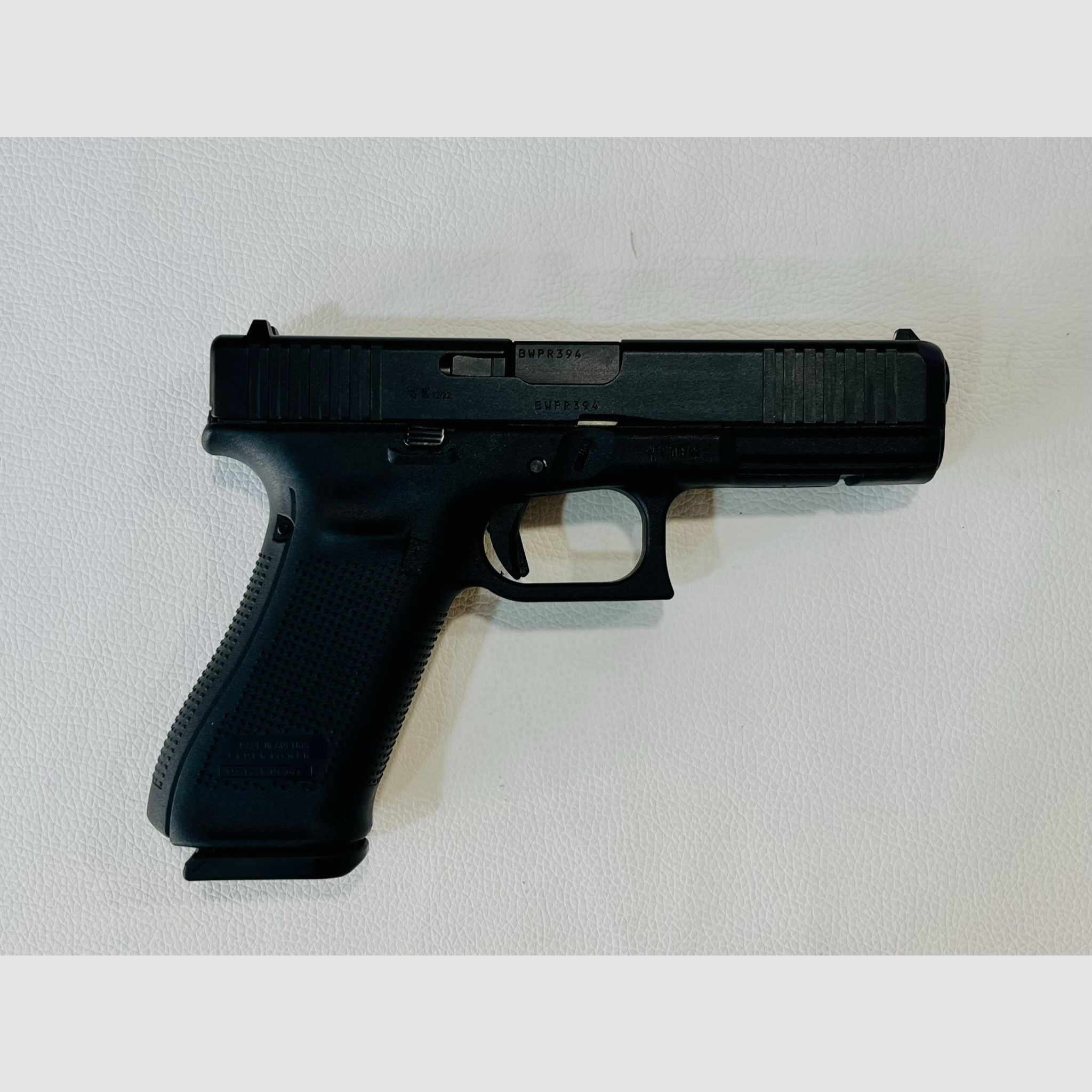 GLOCK 17 FS GEN. 5 – 9×19, Bild 2 von 3