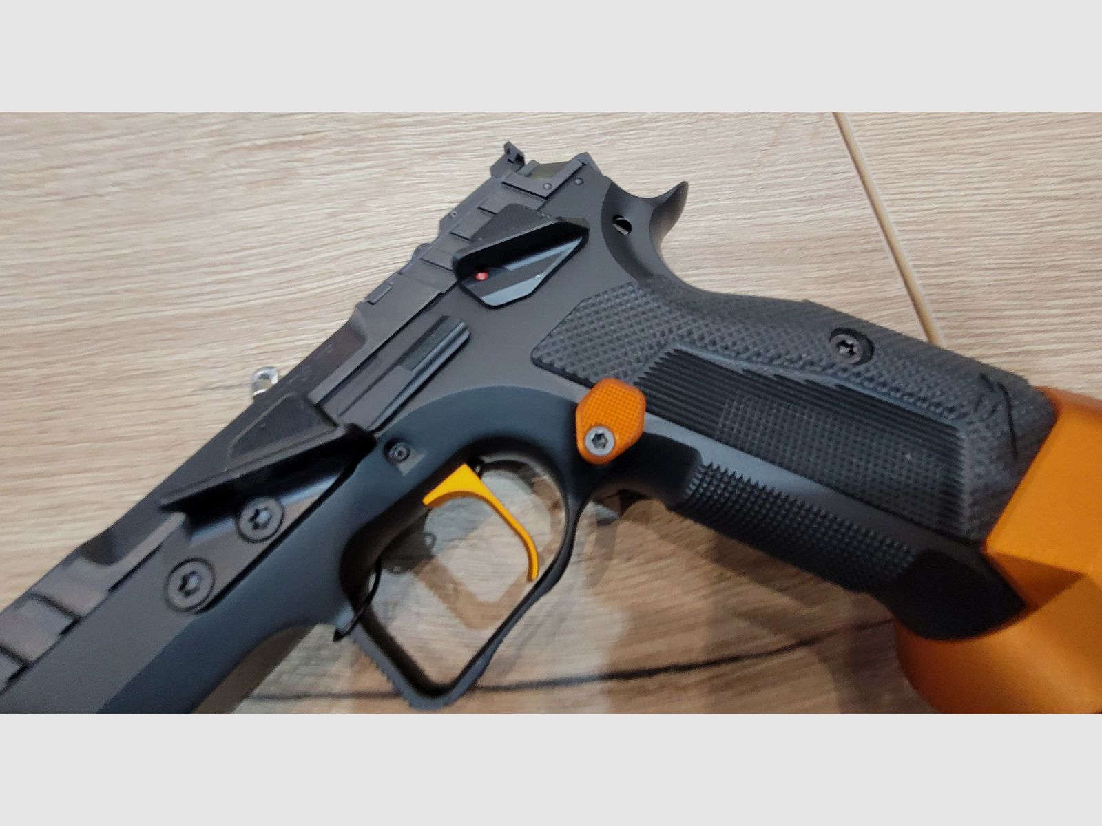 Pistole CZ TS3 ORANGE OR Kal. 9X19, Bild 3 von 18