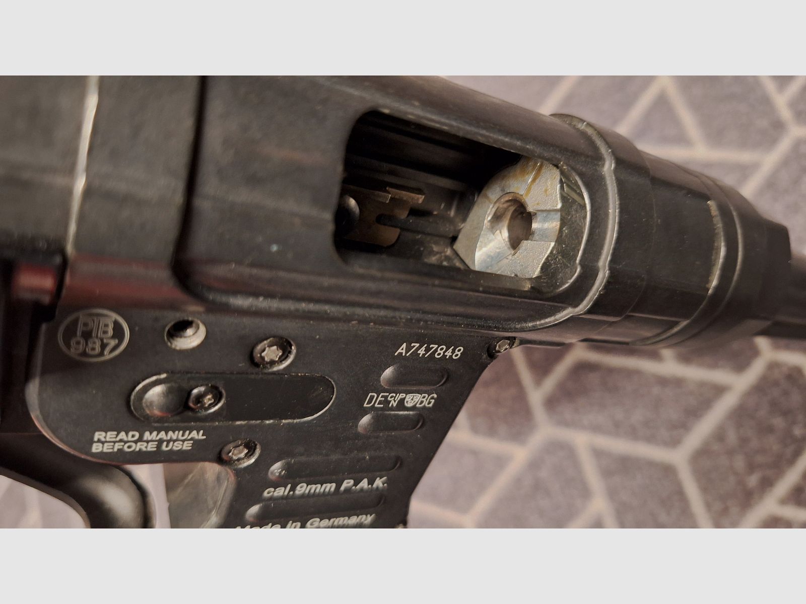 MP40 G.S.G. Pistola ametralladora de fogueo 9 mm P.A.K.