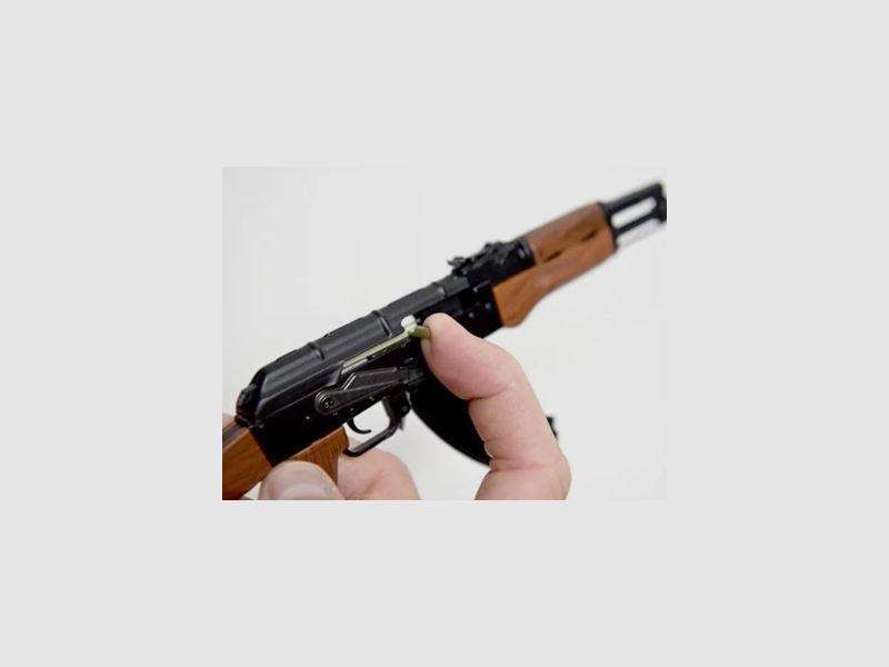 Miniatuur AK-47, afbeelding 6 van 12