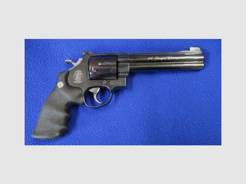 Revolver Smith & Wesson 29 Target Champion Sport 29TC