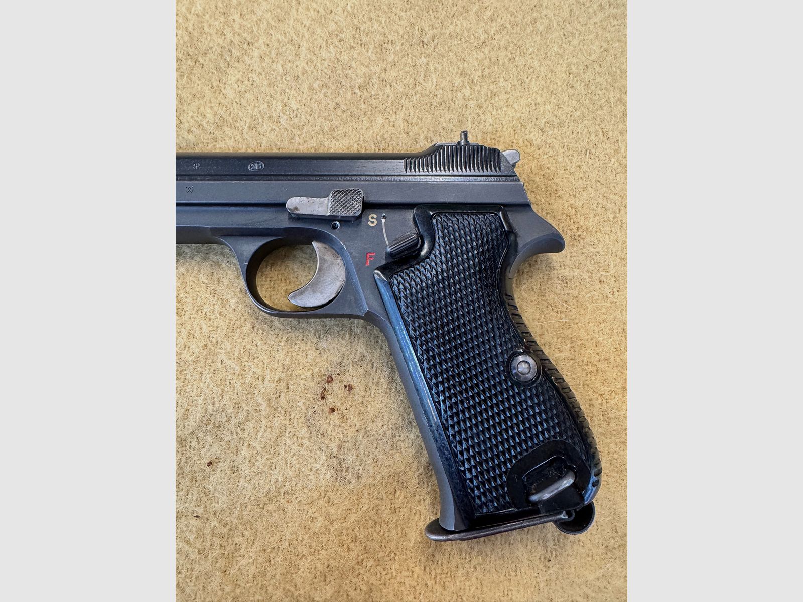 SIG P210 Schweizer Armee Pistole 9mm